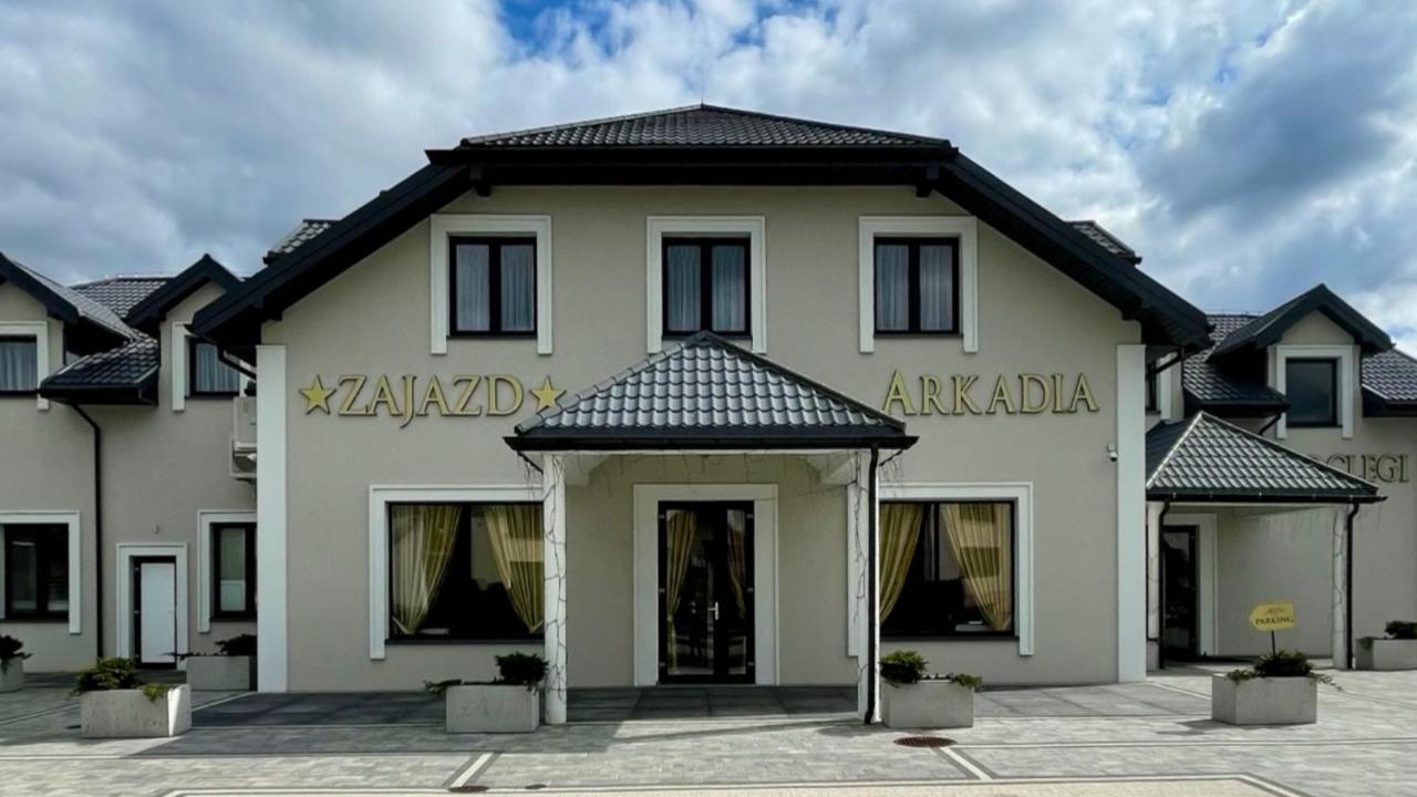 Zajazd Arkadia Hotel Семятиче Екстериор снимка